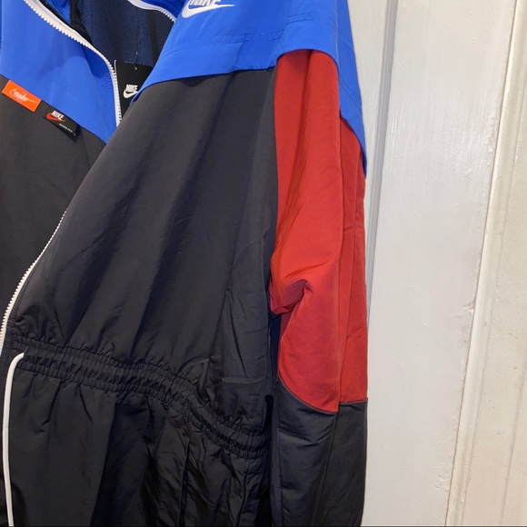 Women’s Nike Plus Size Track Jacket- Size 1x - Picture 11 of 13